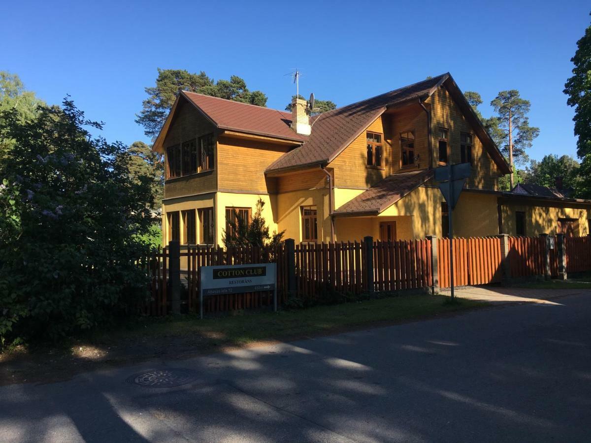 Strelnieku Prospekts Villa 44 Jurmala Exterior photo